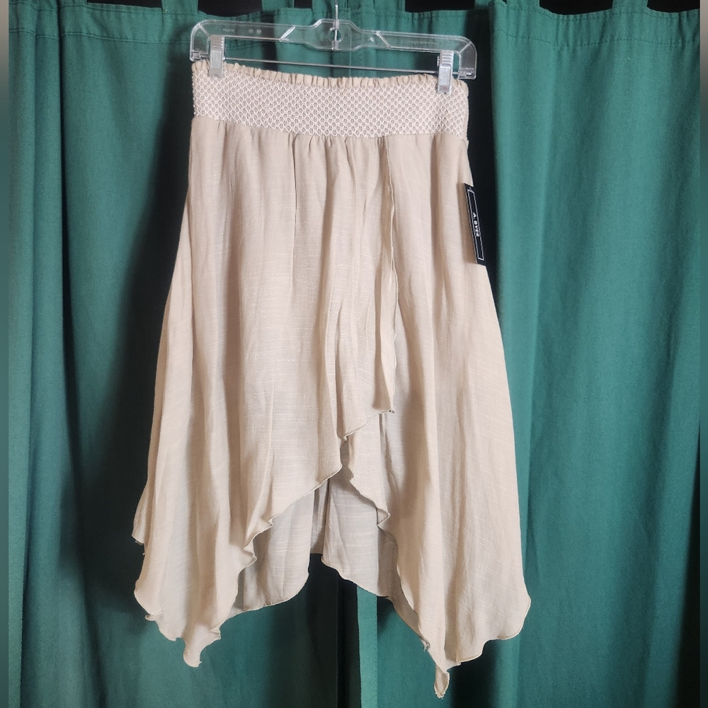 NWT A. Byer Cream Skater Skirt